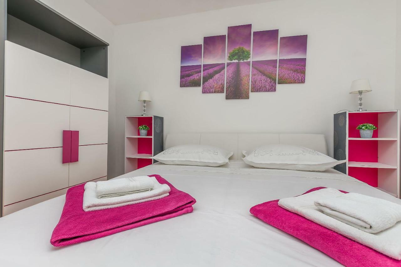 Apartment Marijana Omiš Exteriör bild